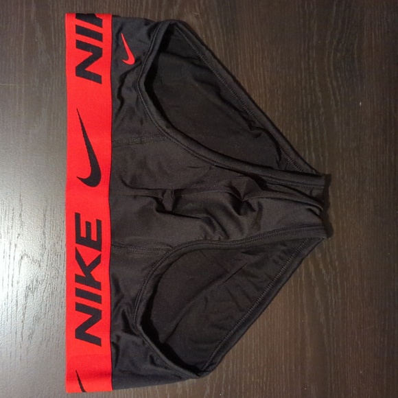 nike essential micro hip briefs